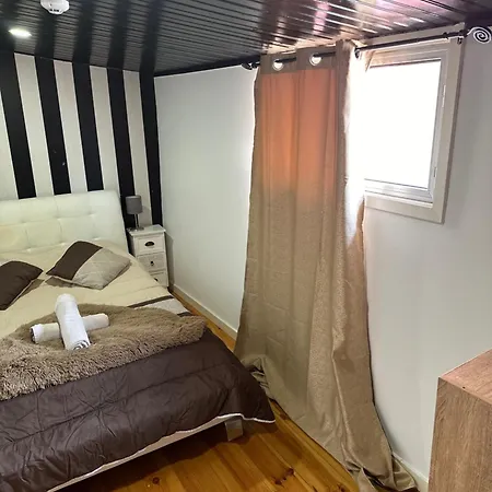 Pensión Al Pitoes Oporto