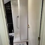 Al Pitoes بيت ضيافة 3*