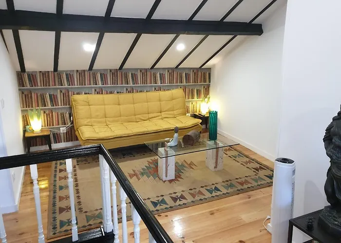 招待所 Al Pitoes 3*