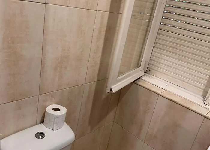 Al Pitoes 招待所 波尔图